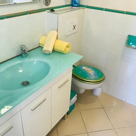 Taurus In Solymarcalma דירה *