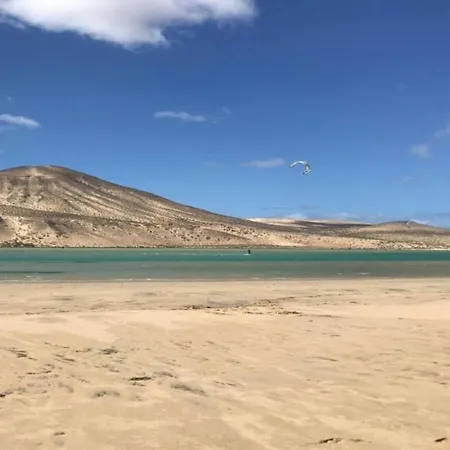 Taurus In Solymarcalma קוסטה קלמה