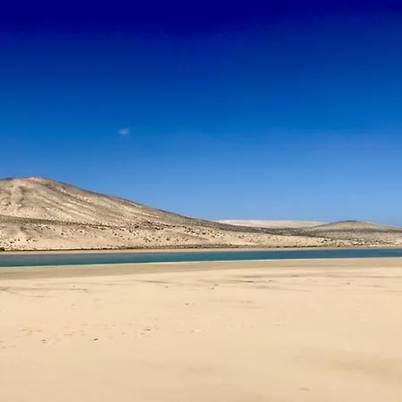 Taurus In Solymarcalma Apartamento